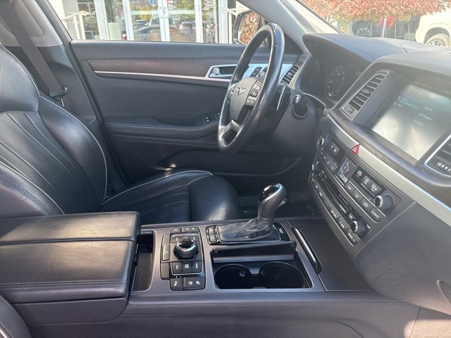 Used 2017 Genesis G80 3.8 w/ Option Group 03 image 34