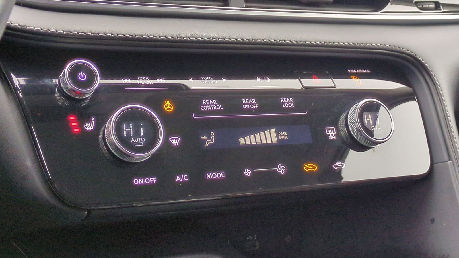 Used 2023 INFINITI QX60 Luxe image 30