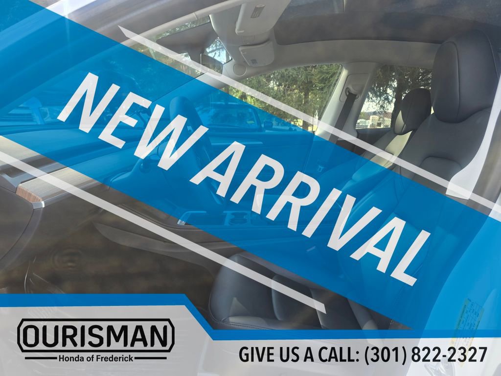 Used 2024 Tesla Model Y Long Range image 11