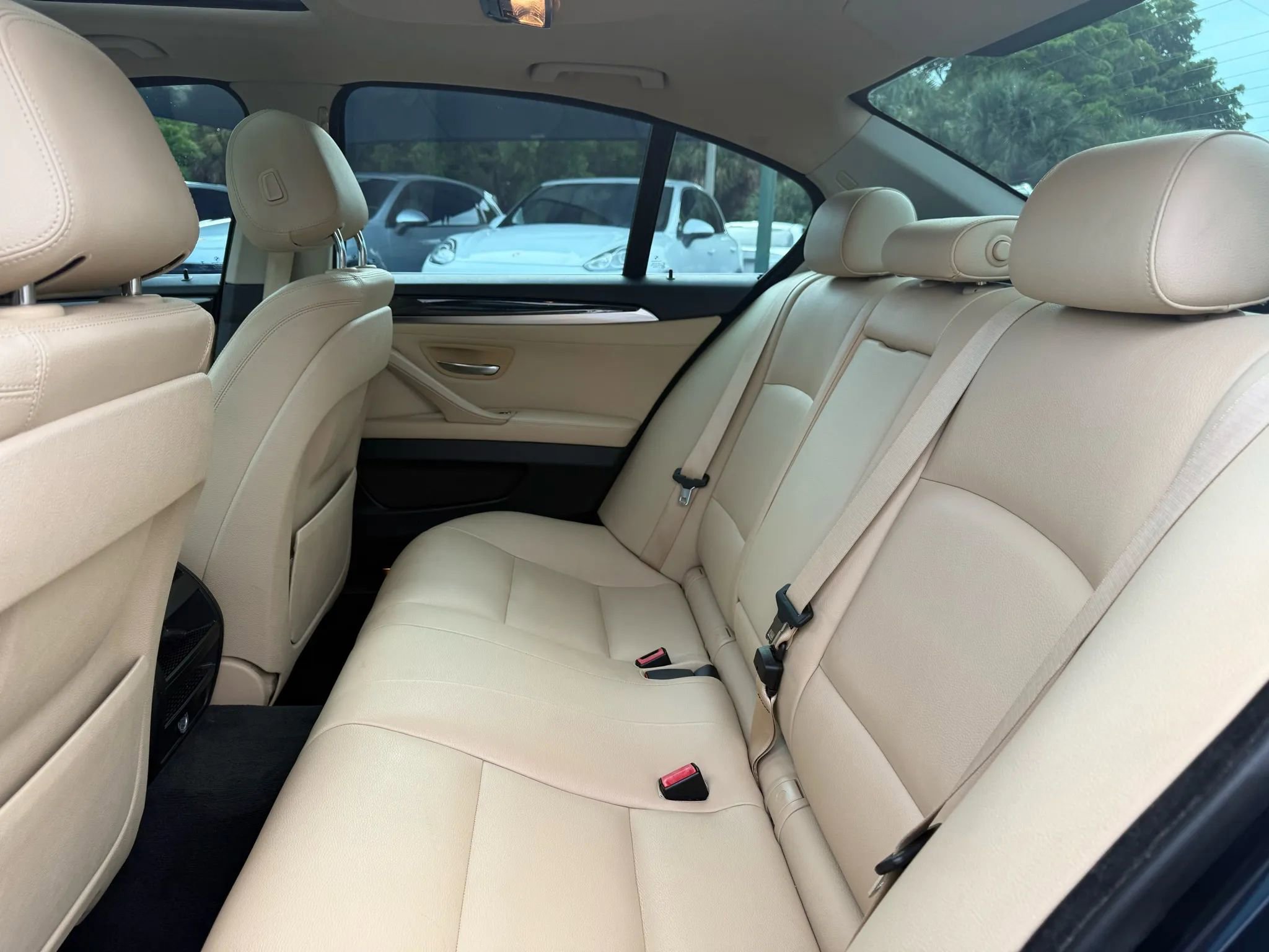 Used 2016 BMW 528i Sedan image 14