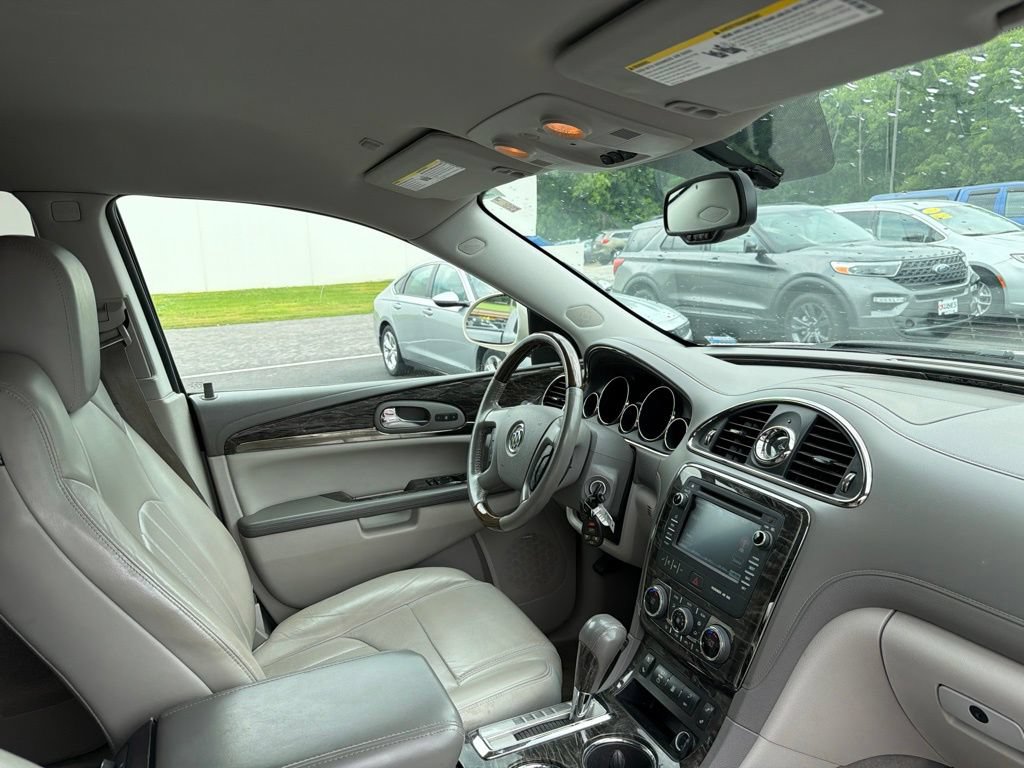 Used 2013 Buick Enclave Leather AWD/4WD image 11