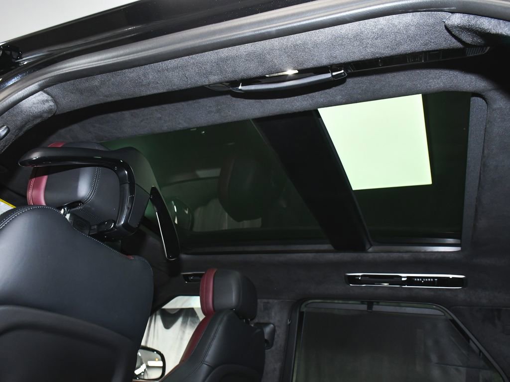 Used 2025 Land Rover Range Rover Sport Autobiography image 57