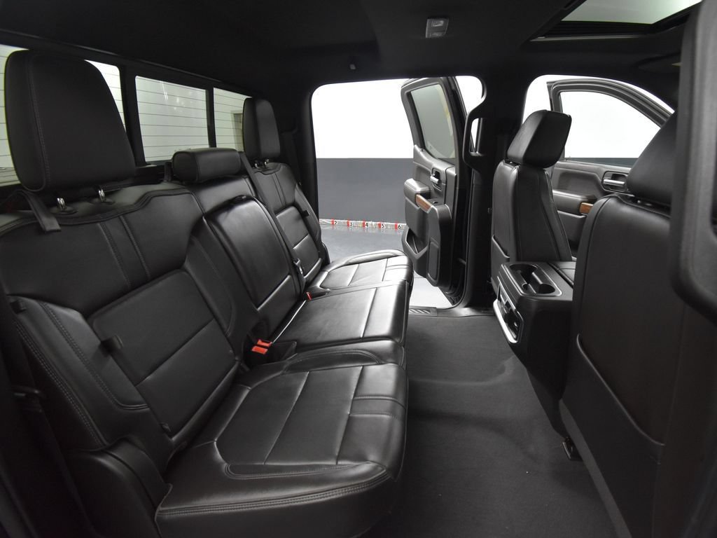 Used 2019 Chevrolet Silverado 1500 High Country AWD/4WD image 36