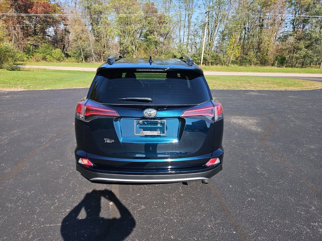 Used 2017 Toyota RAV4 Limited AWD/4WD image 6