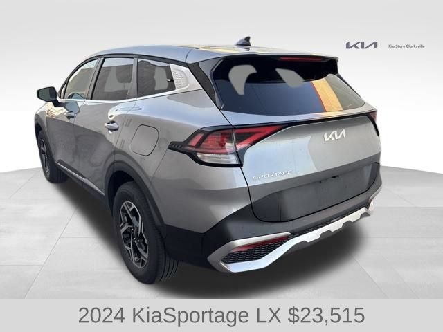 Used 2024 Kia Sportage LX AWD/4WD image 6