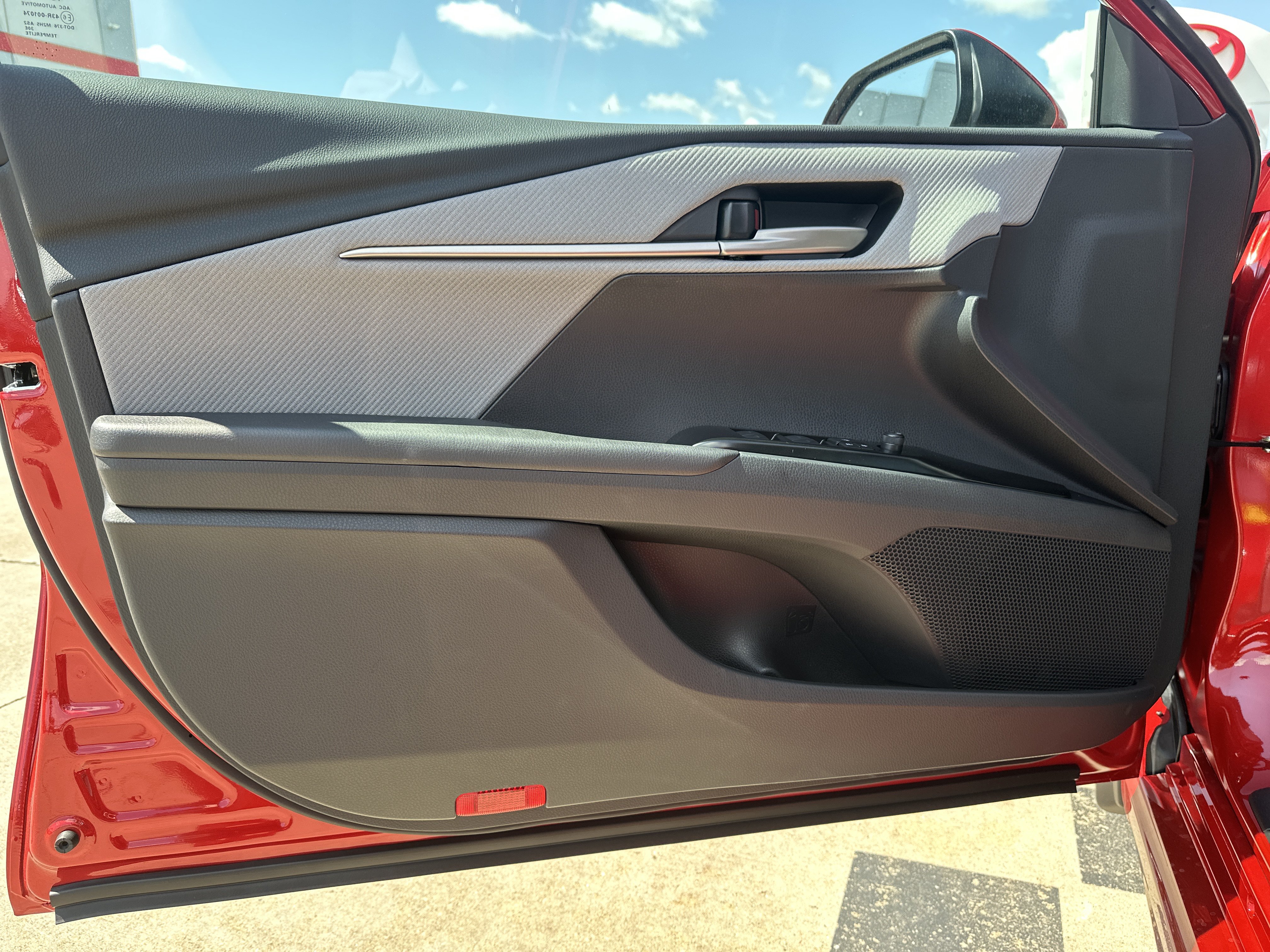 New 2026 Toyota Camry SE w/ Multimedia Upgrade Package FWD image 9