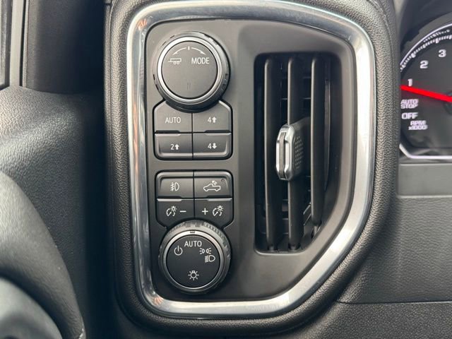 Used 2021 Chevrolet Silverado 1500 LT Trail Boss w/ Convenience Package II image 28