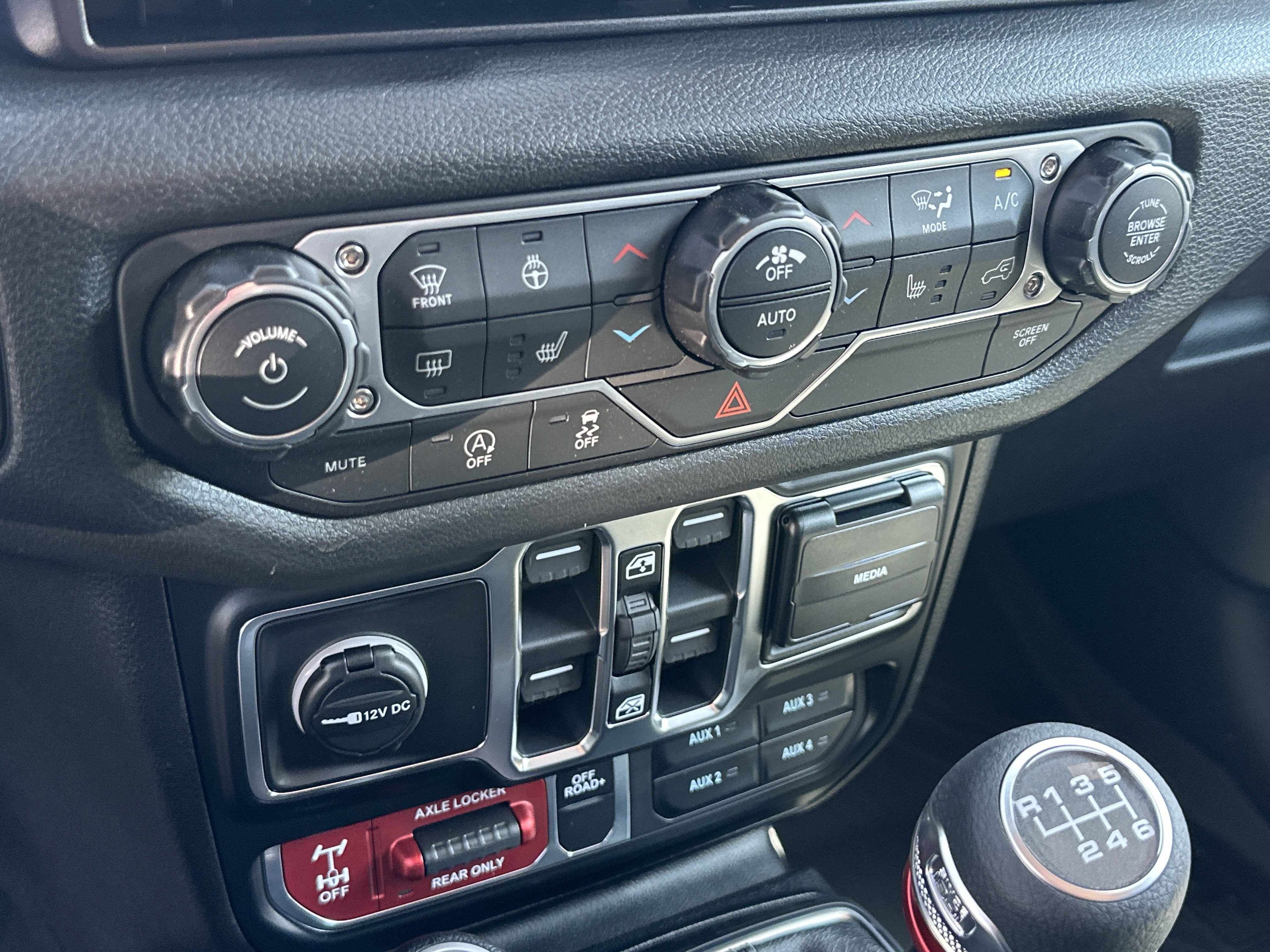 New 2026 Jeep Wrangler Unlimited Sport AWD/4WD image 4