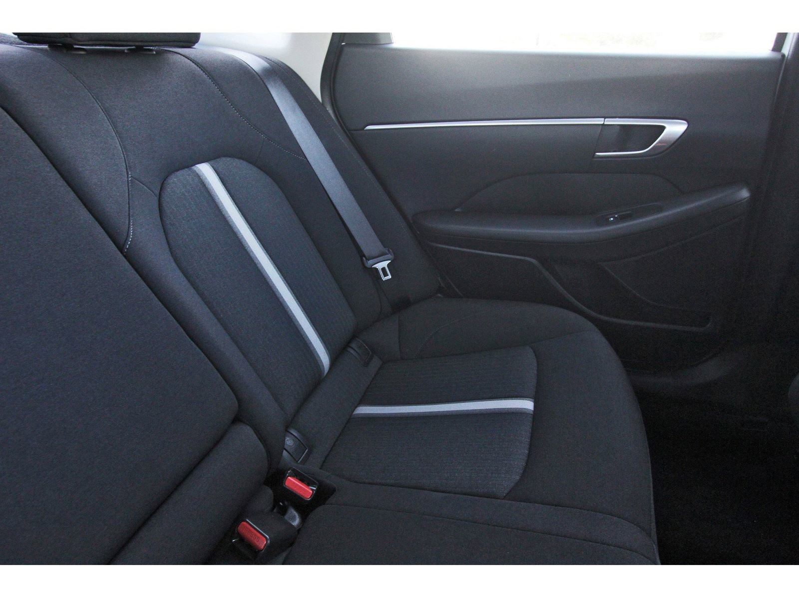 Used 2022 Hyundai Sonata SEL image 15