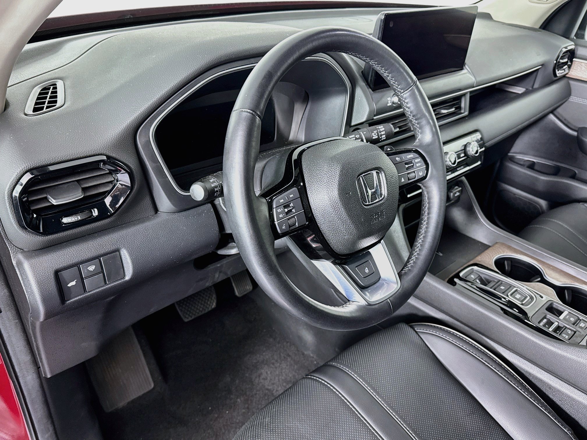 Certified 2026 Honda Pilot Elite image 9