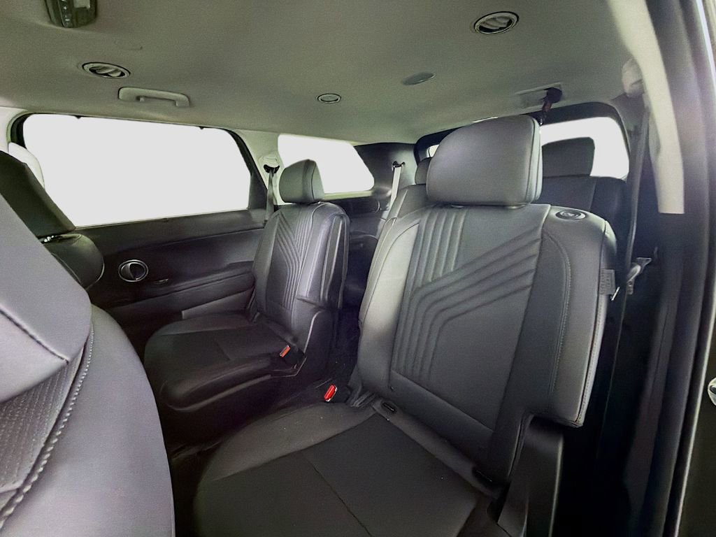 Used 2026 Hyundai Palisade SEL FWD image 25