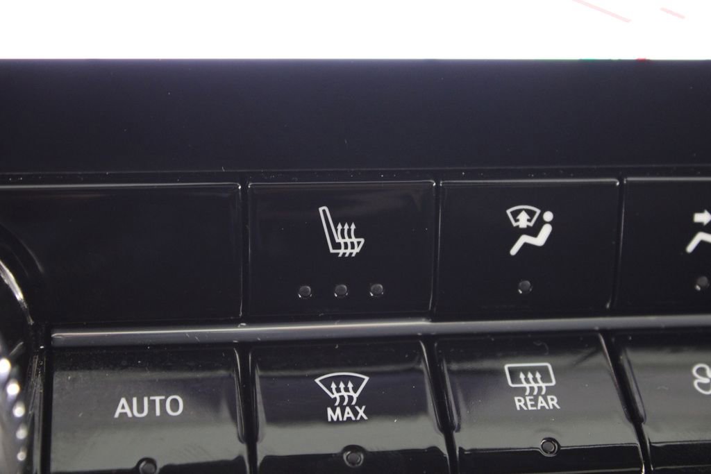 Used 2023 GMC Canyon AT4 w/ Canyon Safety Plus Package image 23