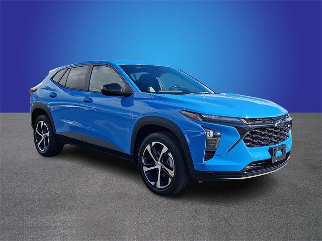 Used 2024 Chevrolet Trax RS w/ Driver Confidence Package image 3