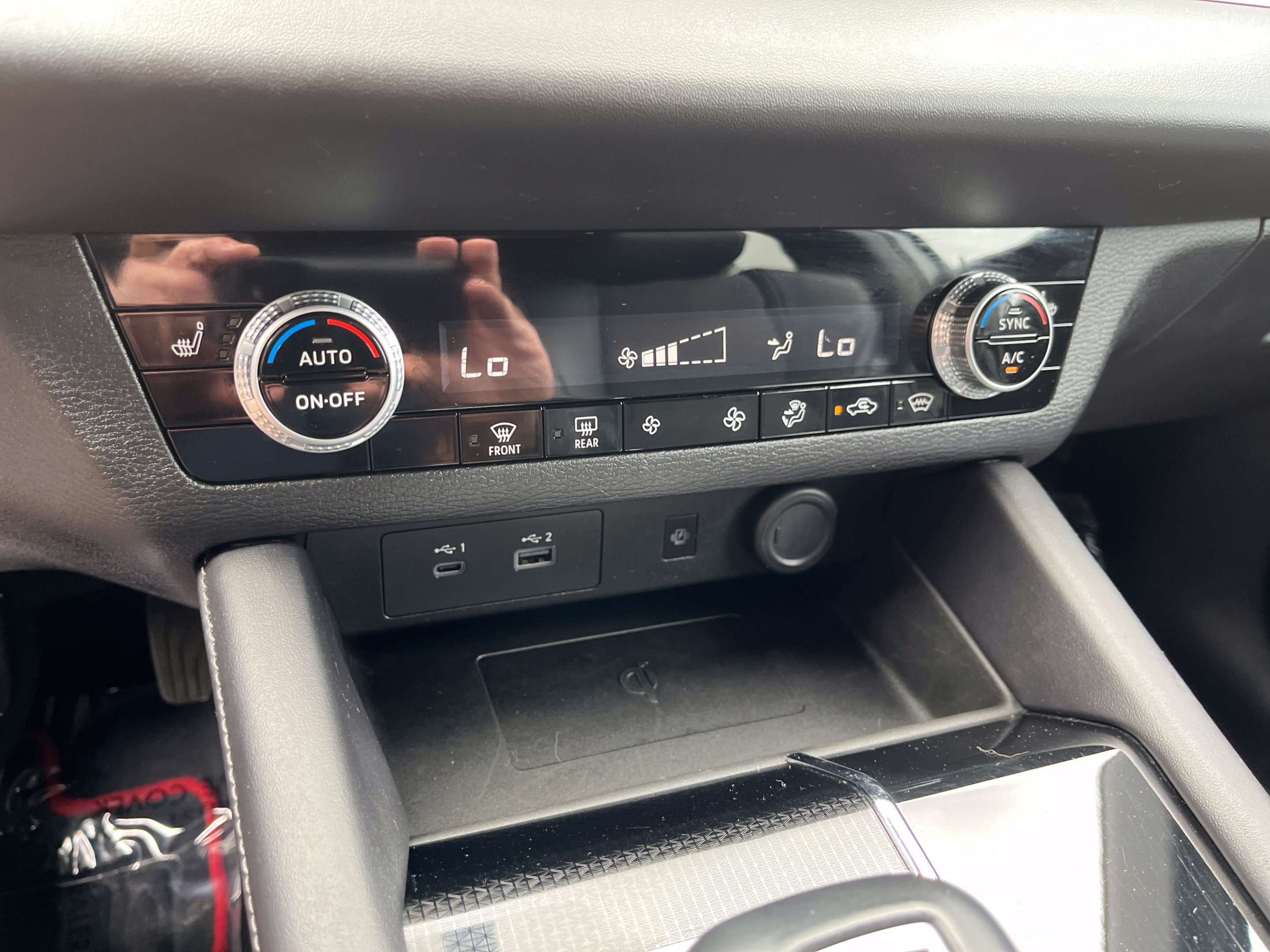 Used 2024 Mitsubishi Outlander Ralliart AWD/4WD image 21