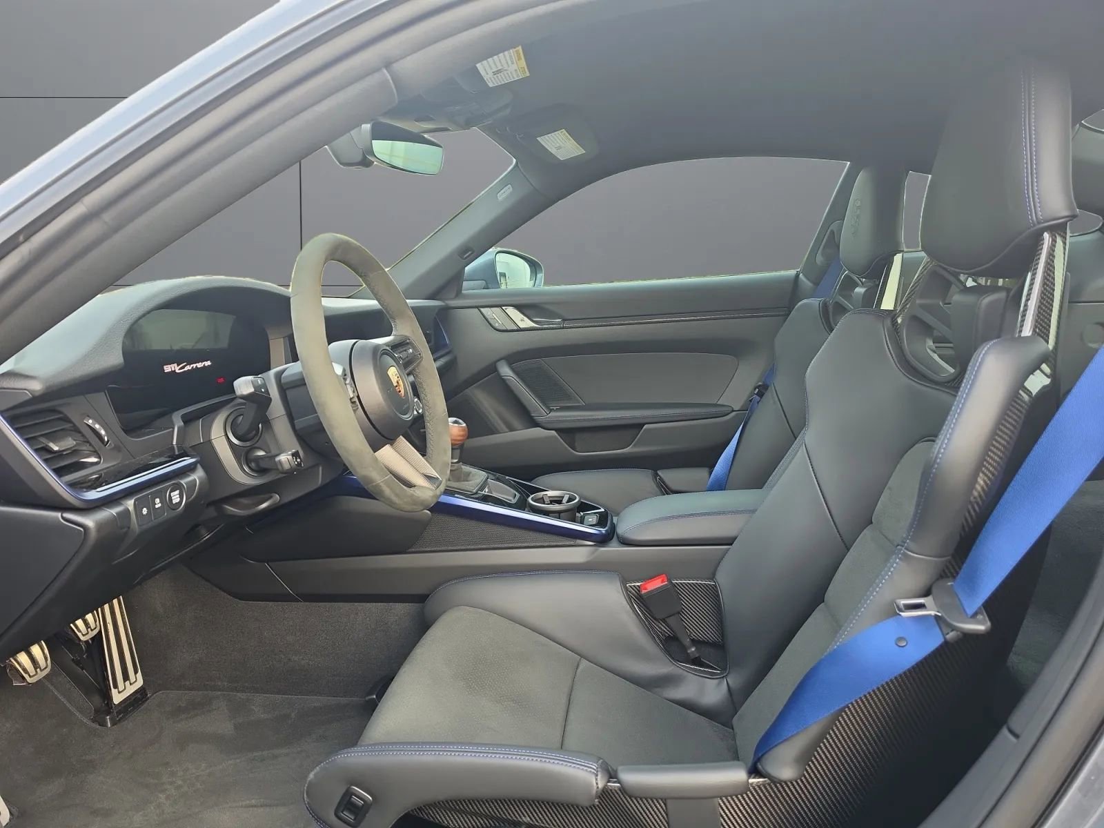 Used 2025 Porsche 911 Carrera T image 10