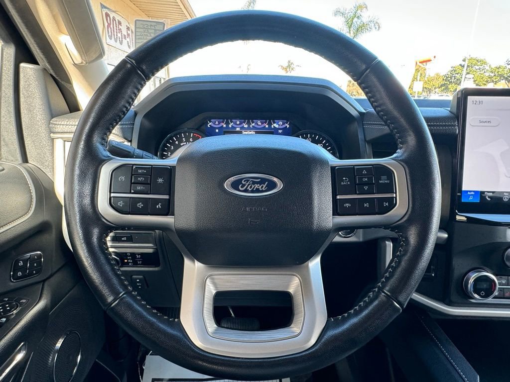 Used 2024 Ford Expedition XLT image 14