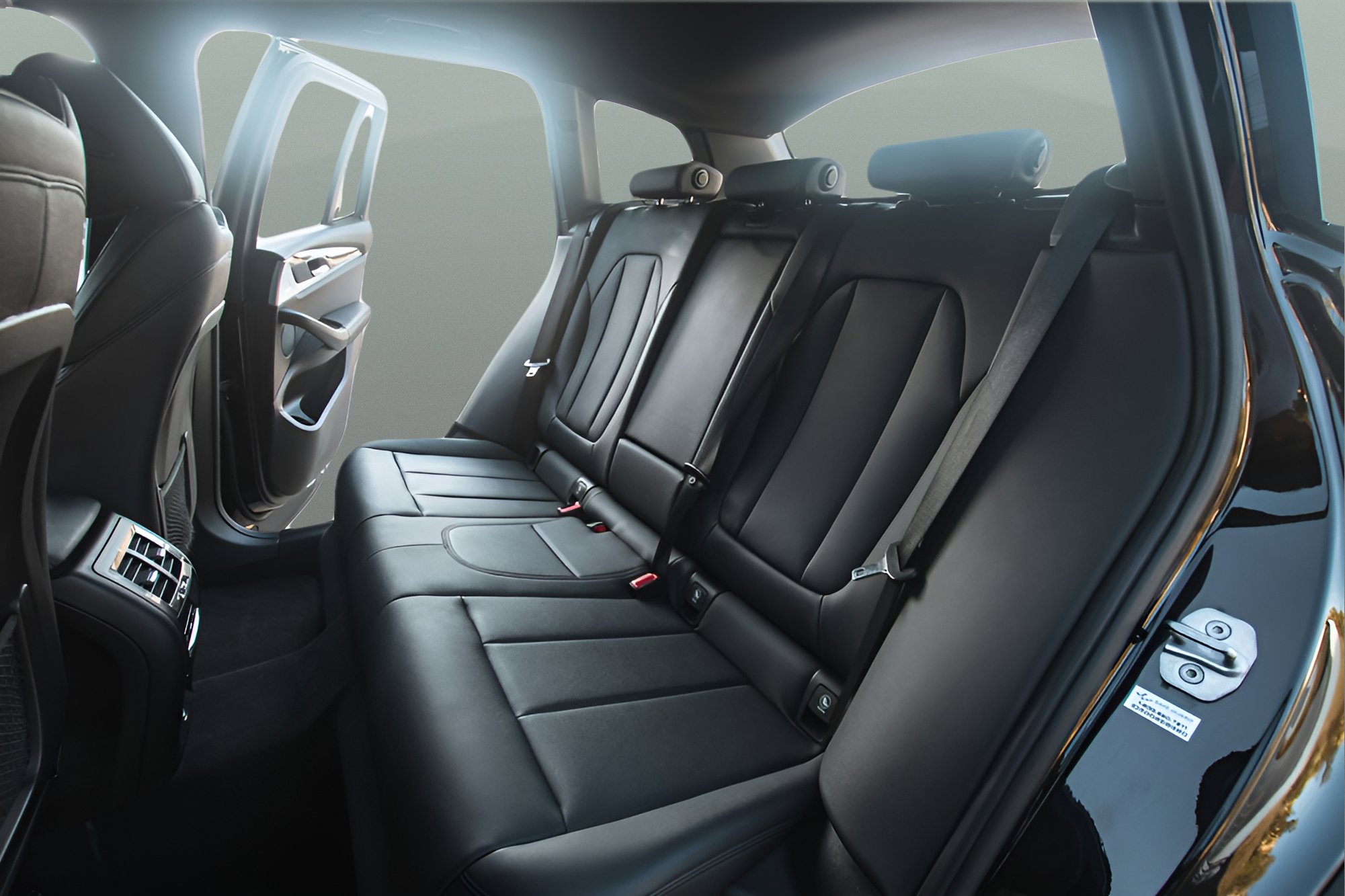 Used 2019 BMW X3 sDrive30i w/ Driving Assistance Package RWD image 13