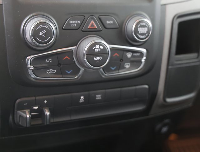 Used 2022 RAM 1500 Tradesman w/ Tradesman SXT Package image 4