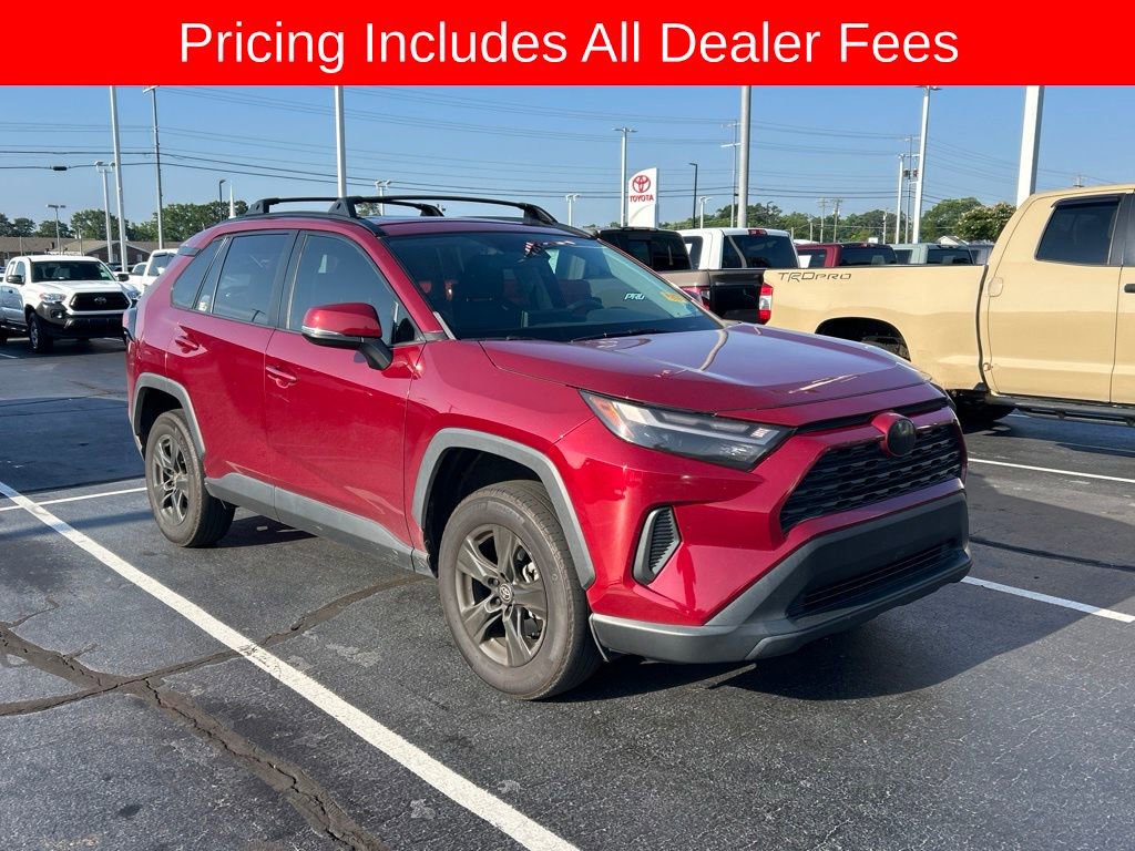 Used 2022 Toyota RAV4 XLE w/ Convenience Package AWD/4WD image 1