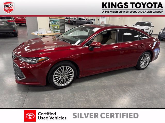 Certified 2019 Toyota Avalon Limited w/ All Weather Liner Package FWD image 5
