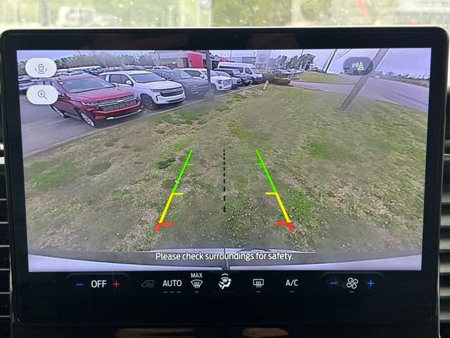 Used 2025 Ford Transit 350 XLT image 32