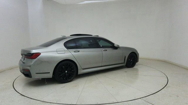 Used 2022 BMW 740i xDrive w/ M Sport Package image 77