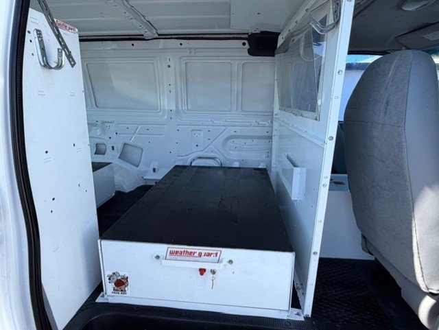 Used 2006 Ford E-150 and Econoline 150 RWD image 14