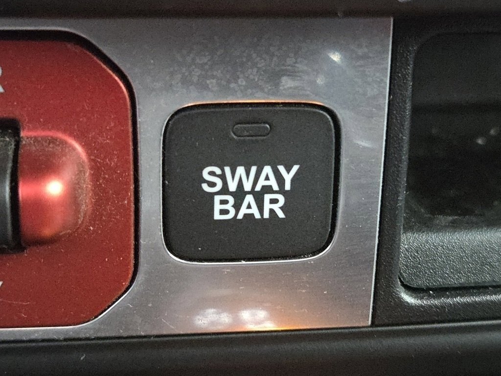 Used 2018 Jeep Wrangler Unlimited Rubicon image 16