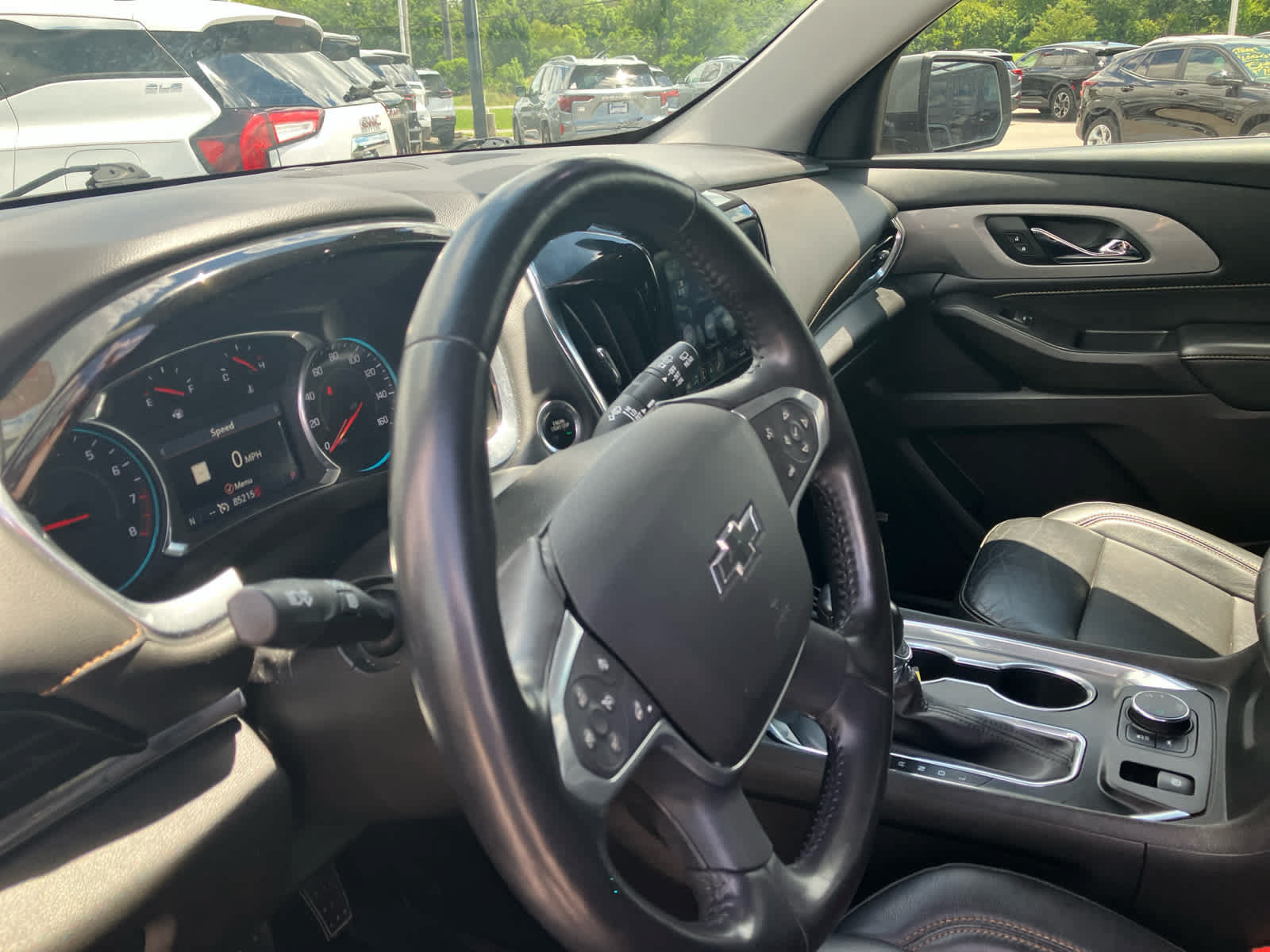 Used 2021 Chevrolet Traverse RS AWD/4WD image 9