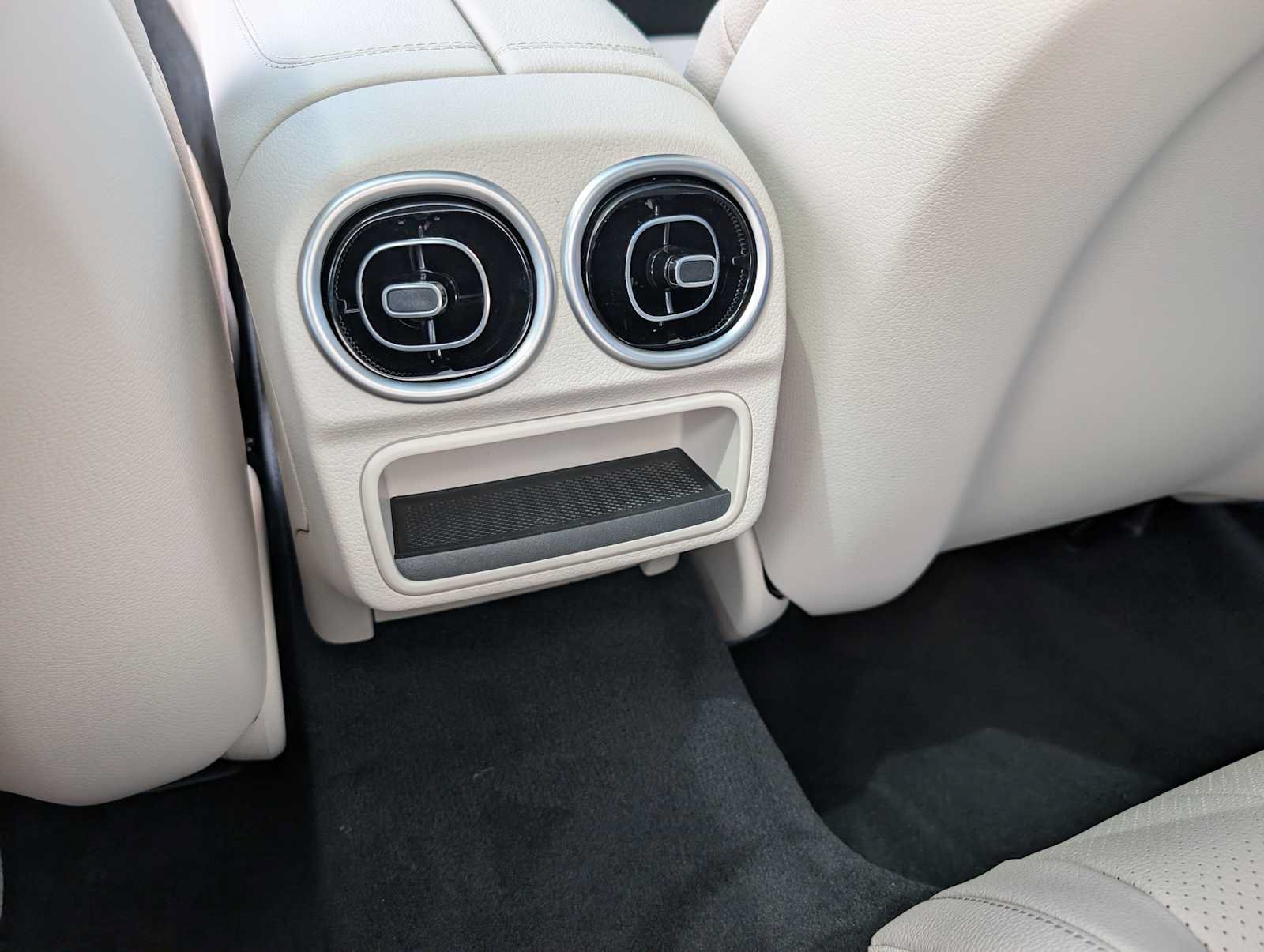 New 2026 Mercedes-Benz CLE 300 4MATIC Coupe image 16