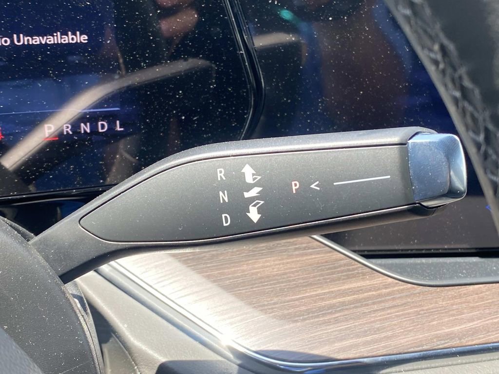 New 2025 Chevrolet Tahoe LS image 24