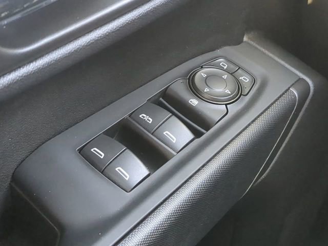 Used 2023 Chevrolet Silverado 1500 Custom image 26