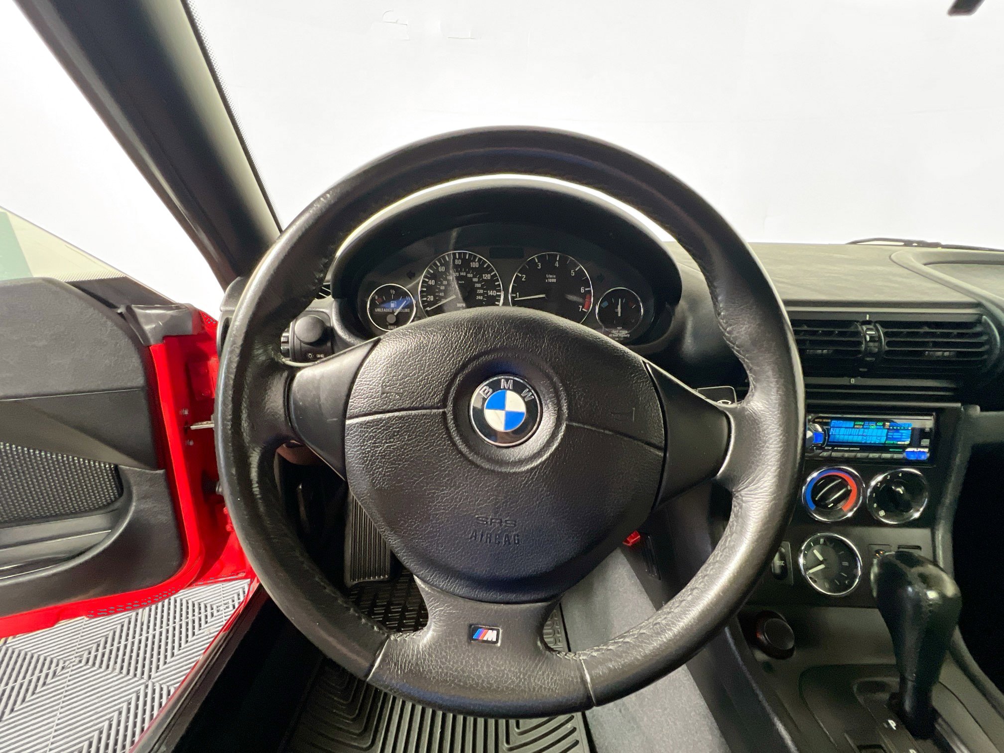 Used 2000 BMW Z3 2.5i image 17