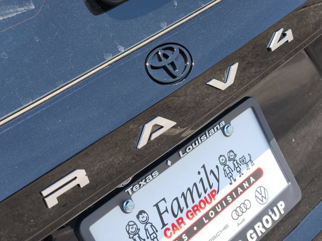 New 2026 Toyota RAV4 XSE w/ Panoramic Sun Roof Package AWD/4WD image 9