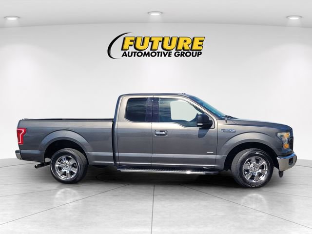 Used 2016 Ford F150 XLT w/ Equipment Group 302A Luxury image 3