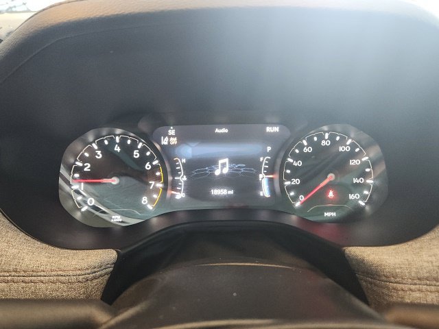 Used 2023 Jeep Compass Latitude w/ Sun and Sound Group AWD/4WD image 28