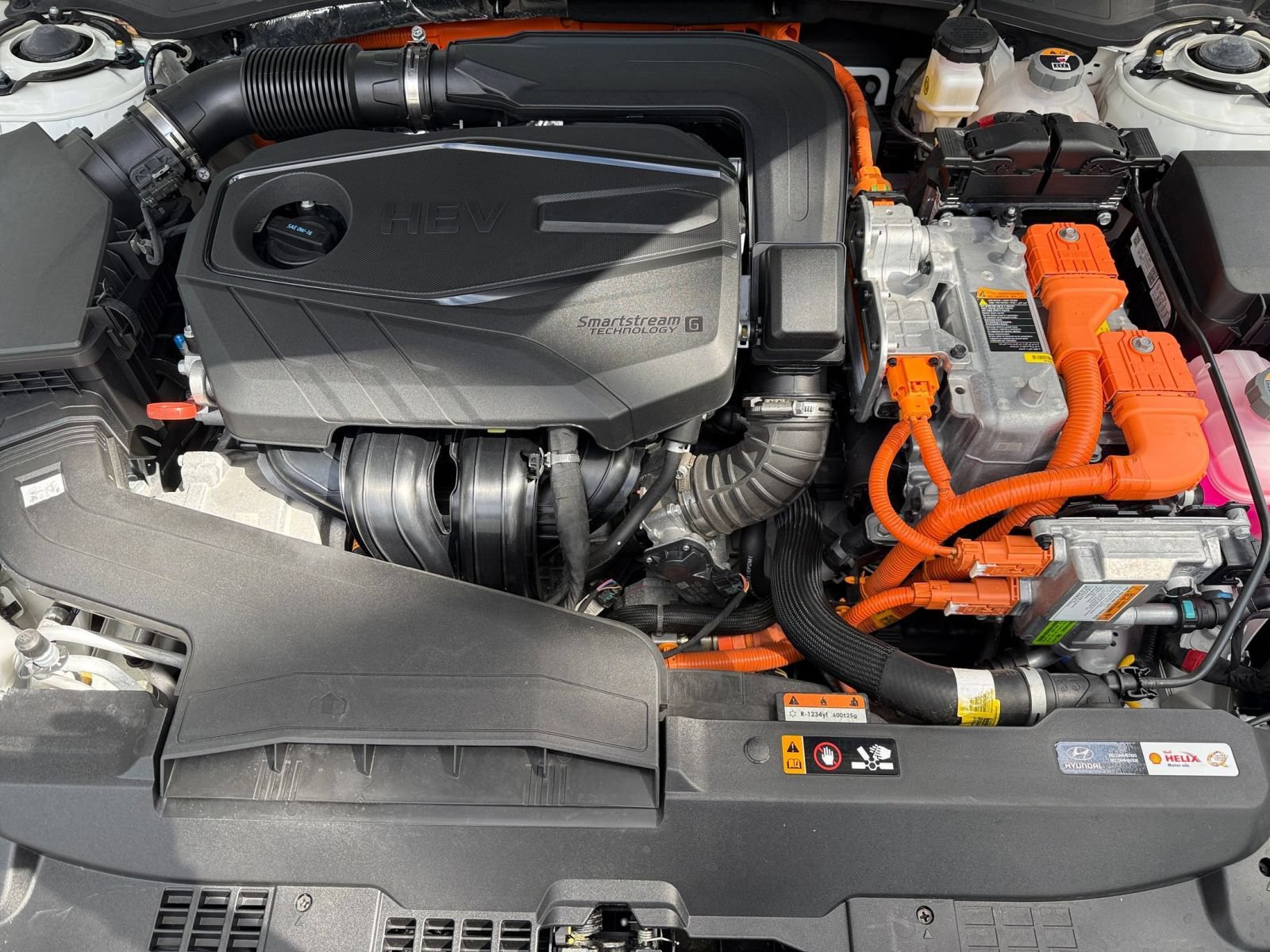 Used 2025 Hyundai Sonata SEL FWD image 29
