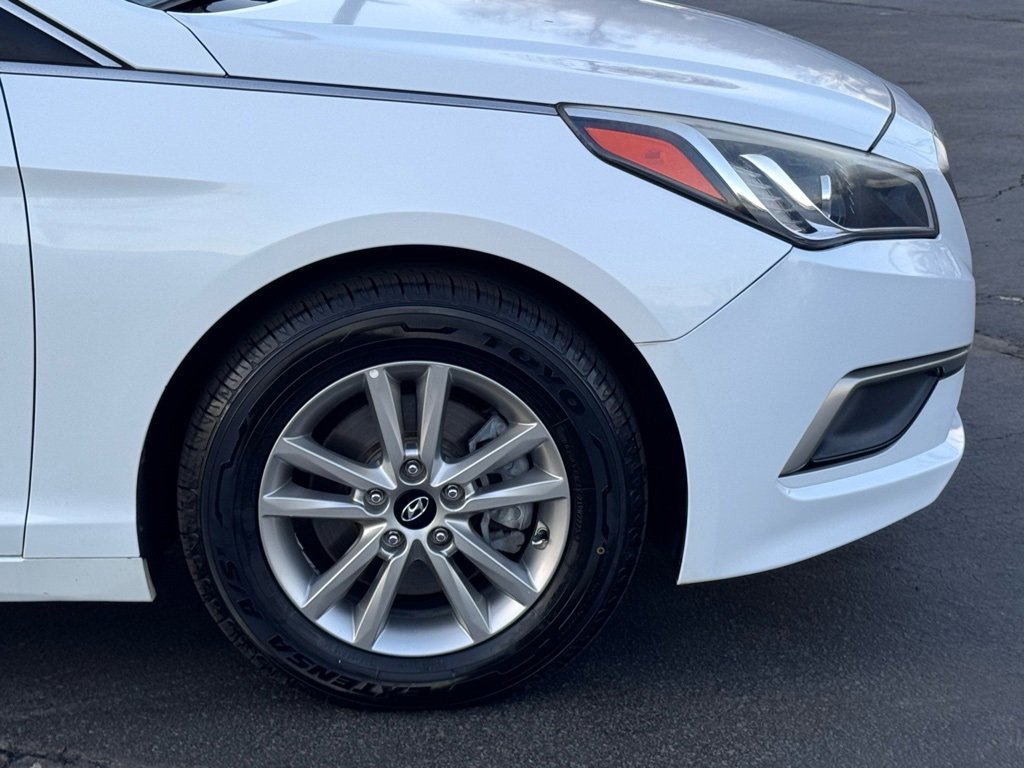 Used 2017 Hyundai Sonata SE image 37