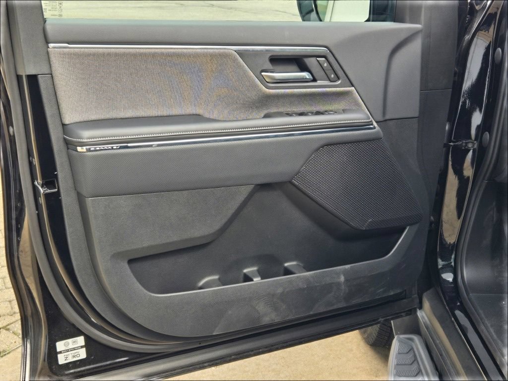New 2026 GMC Sierra EV Elevation AWD/4WD image 33