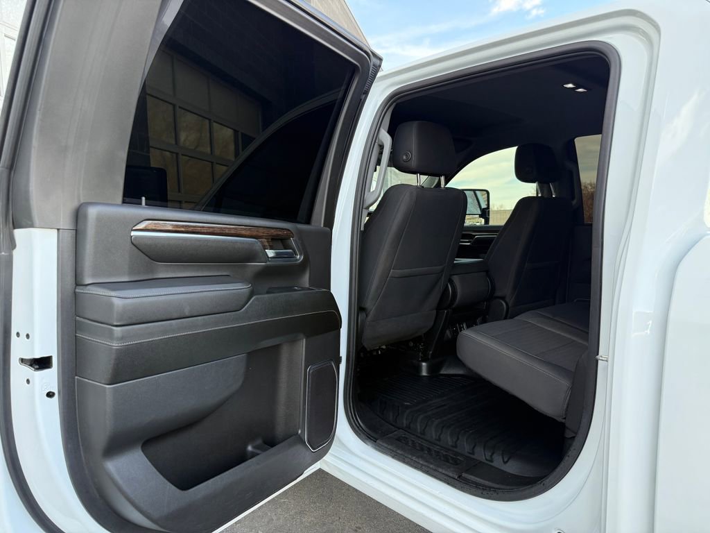 Used 2024 GMC Sierra 3500 SLE image 27