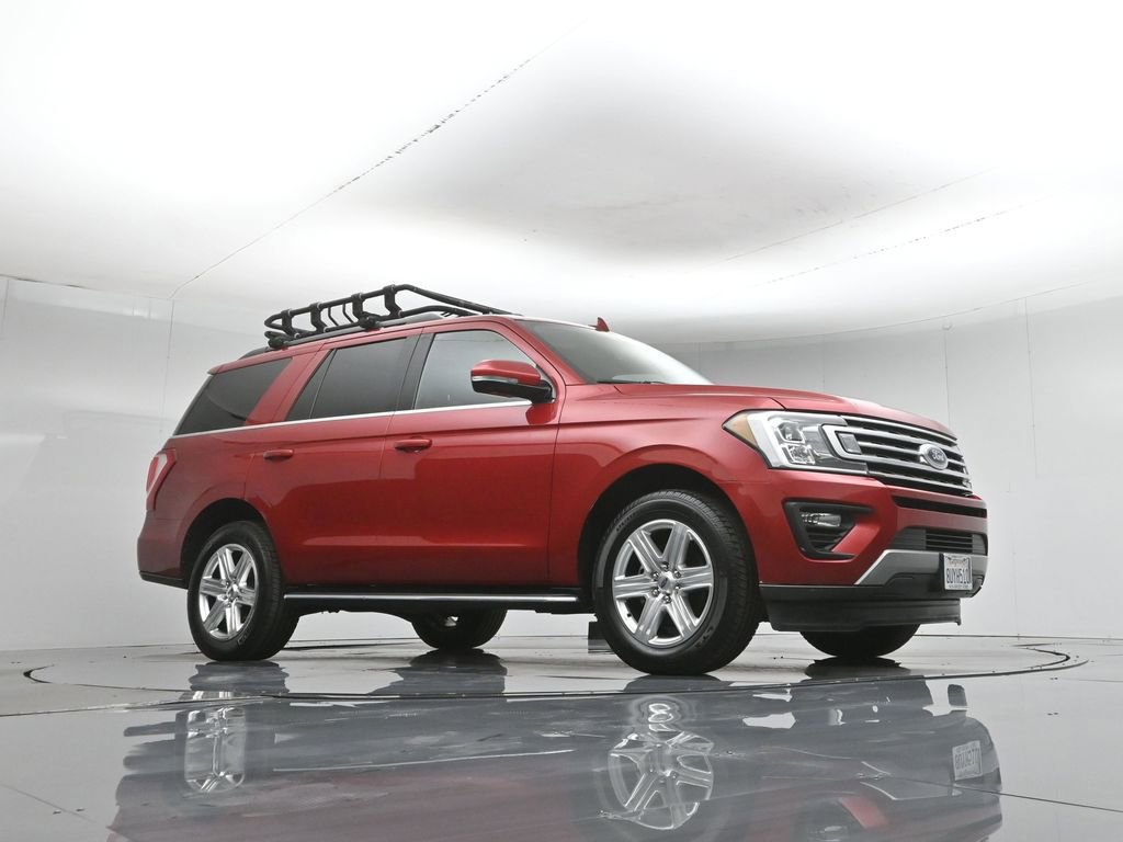 Certified 2020 Ford Expedition XLT w/ Equipment Group 202A image 3