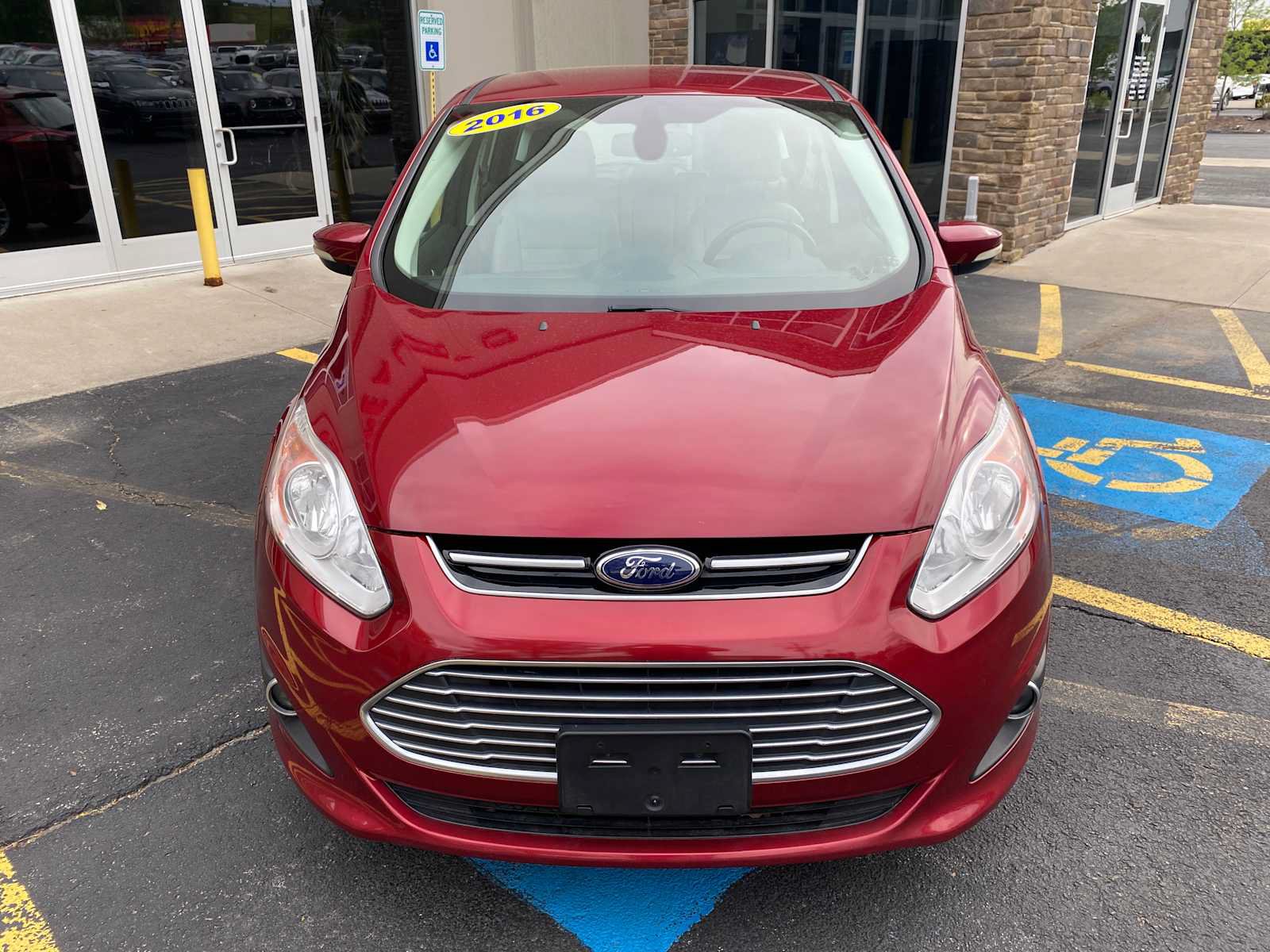 Used 2016 Ford C-MAX Energi SEL w/ Equipment Group 302A FWD image 11
