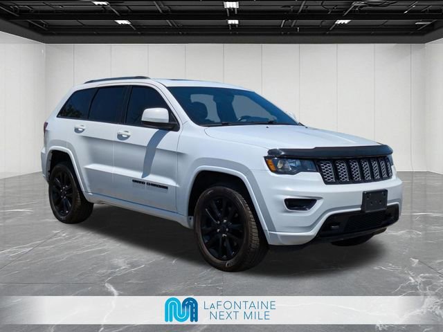 Used 2021 Jeep Grand Cherokee Altitude AWD/4WD image 7