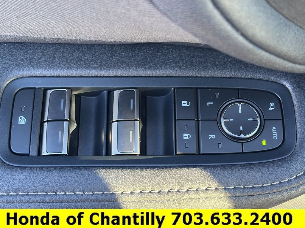Used 2025 Lexus TX 350 AWD w/ Technology Package image 18