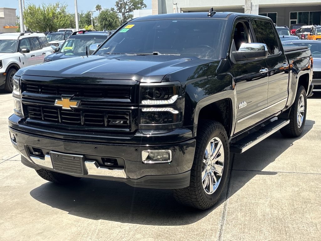 Used 2015 Chevrolet Silverado 1500 High Country w/ High Country Premium Package AWD/4WD image 9