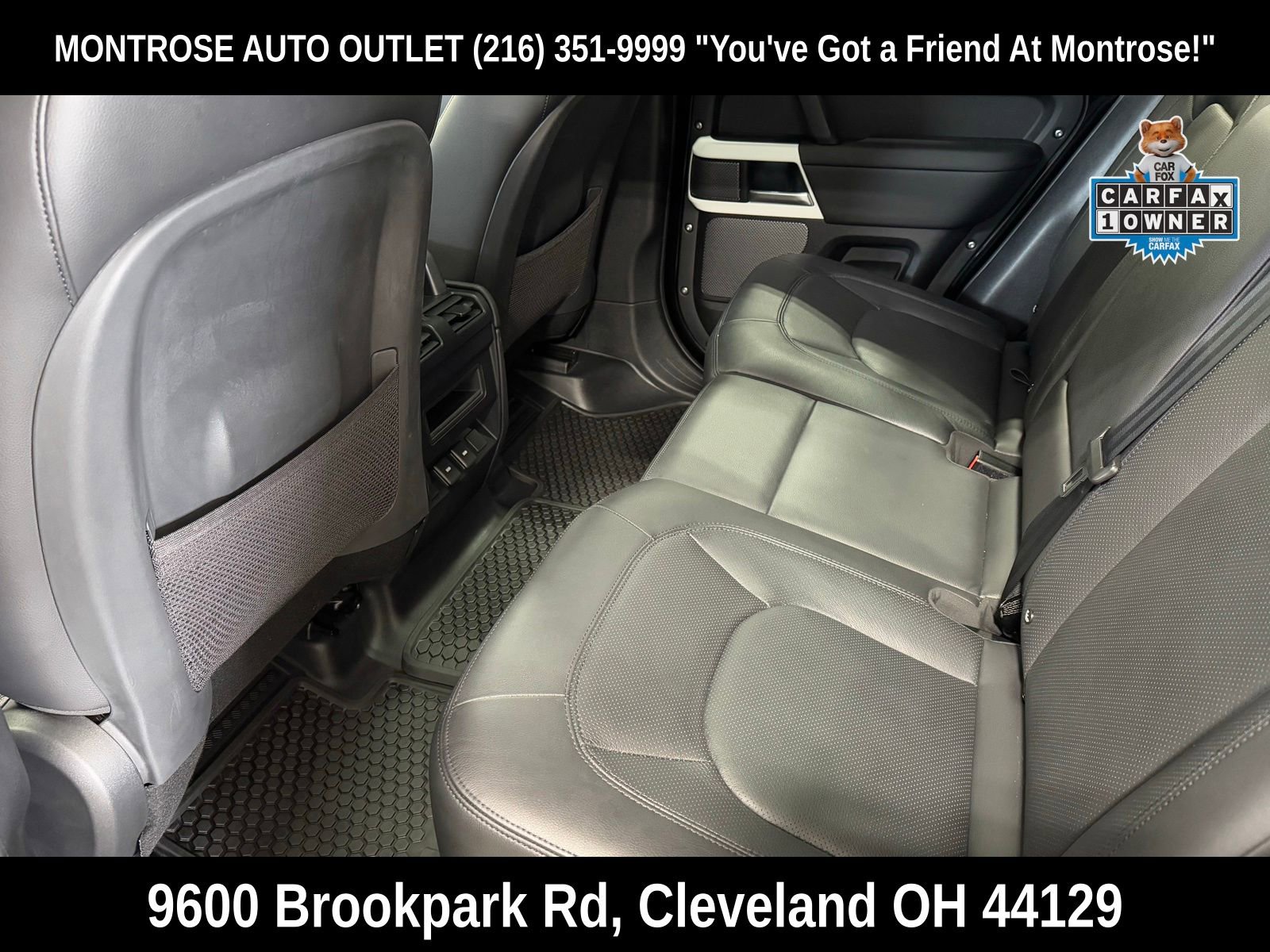 Used 2024 Land Rover Defender 110 S image 34