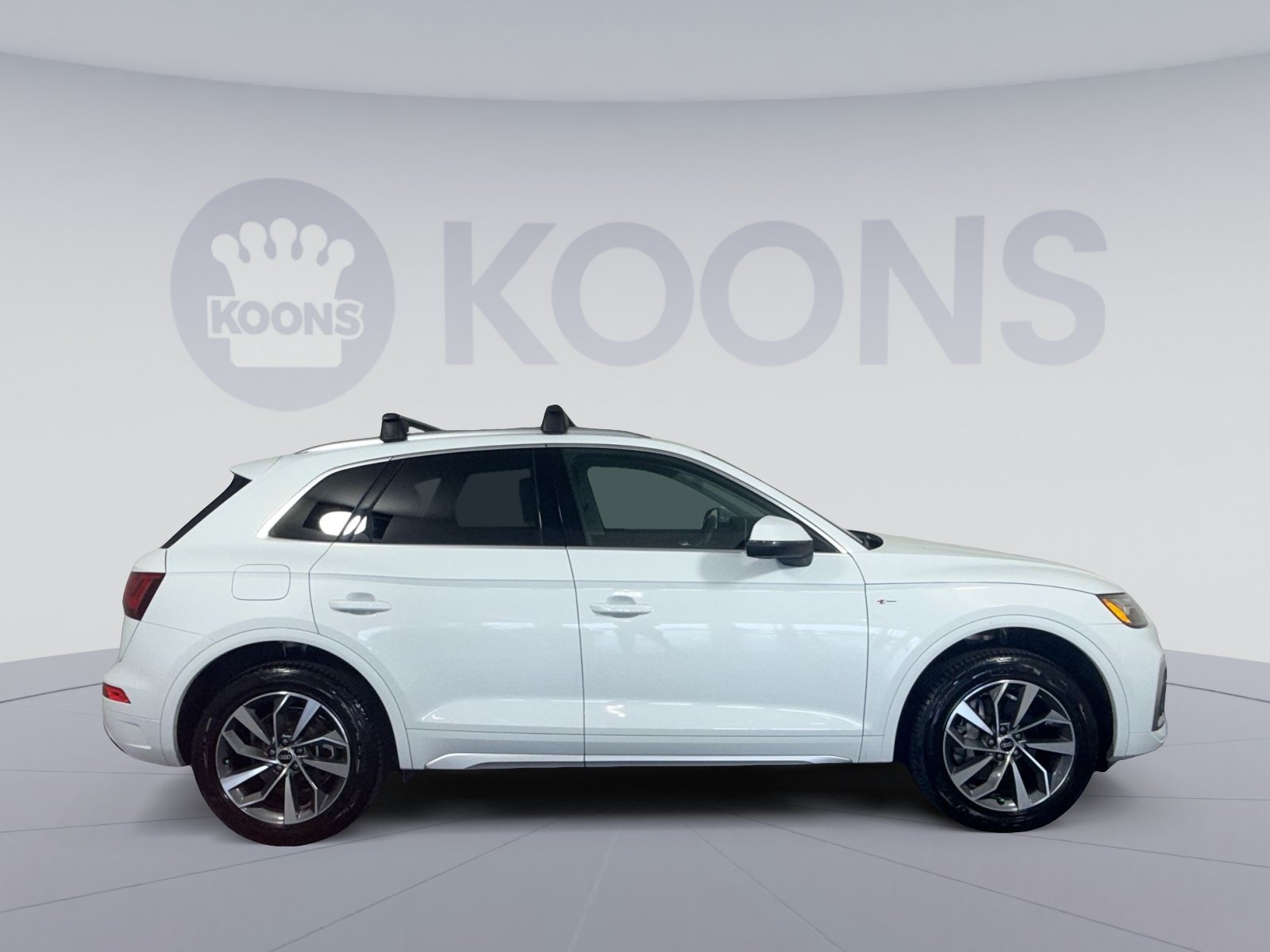Used 2022 Audi Q5 2.0T Premium Plus w/ Premium Plus Package AWD/4WD image 8