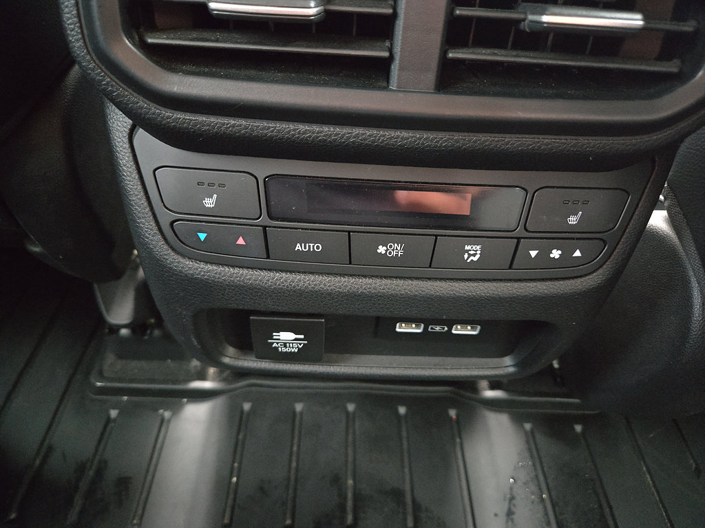 Used 2023 Honda Pilot Elite image 17