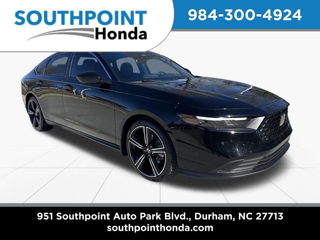 Used 2025 Honda Accord Sport image 1