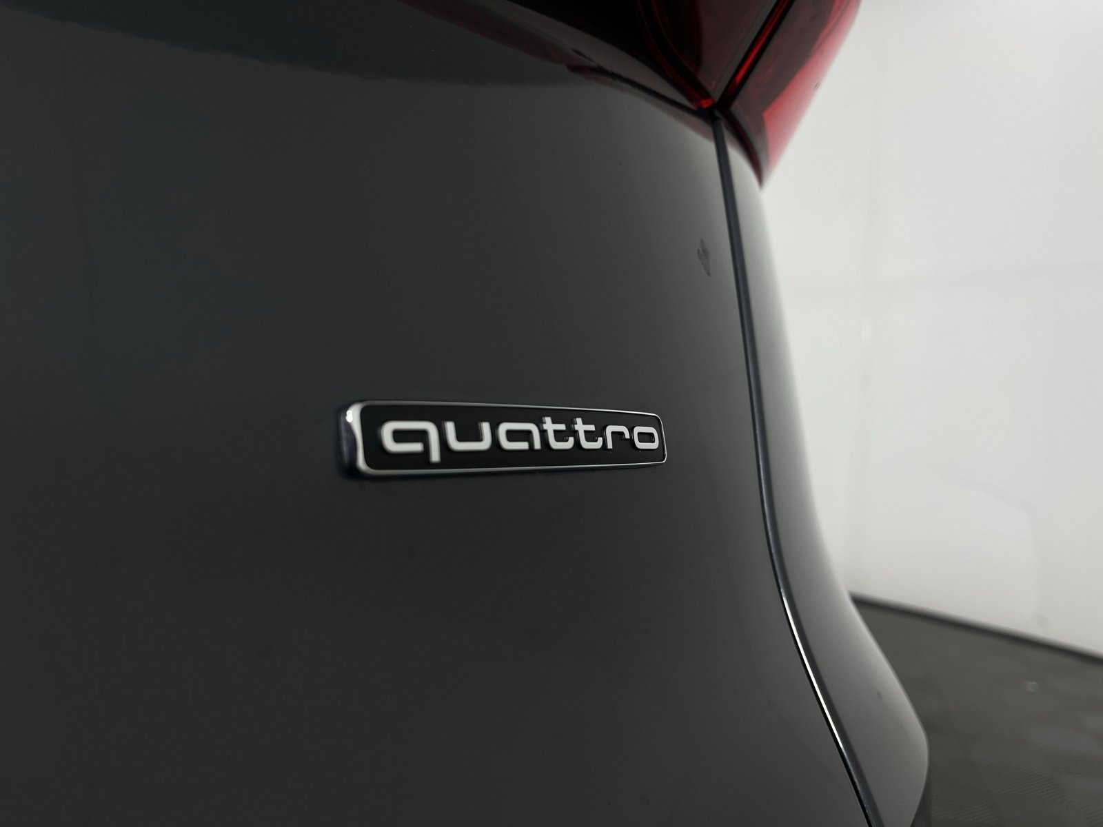 Certified 2025 Audi Q5 2.0T Premium Plus w/ Premium Plus image 9